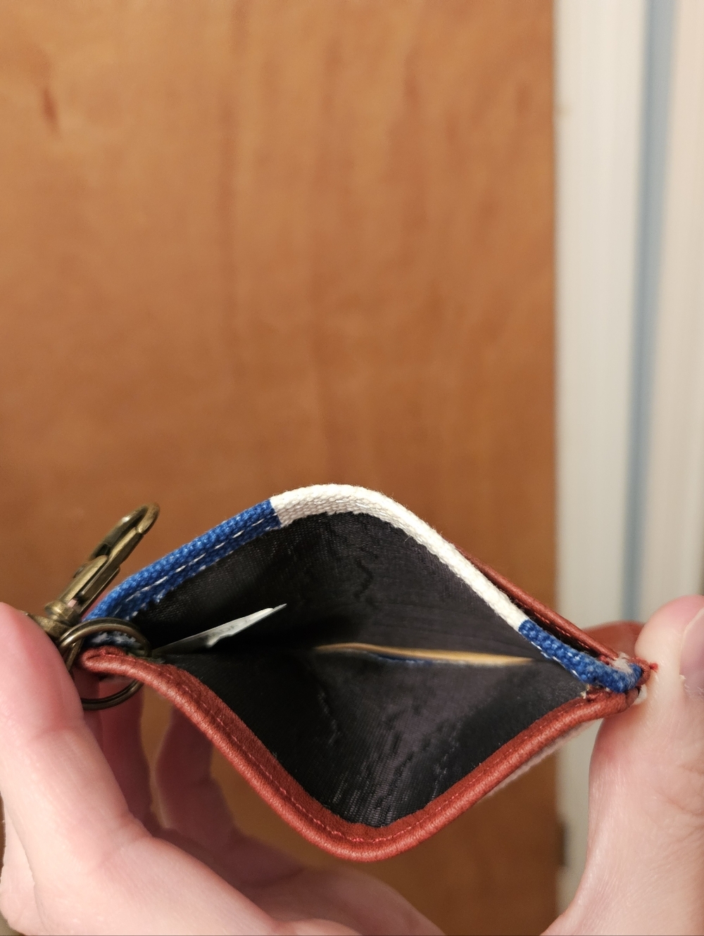 Hope Anchors The Soul Card Holder - Picture 9 of 13